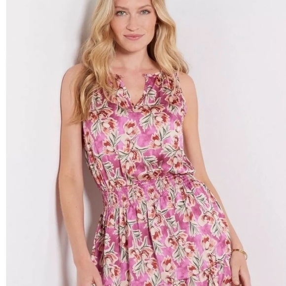 Evereve Floral Satin Dress Smocked Purple Eyelet Size Small Feminine Flirty - Picture 1 of 8